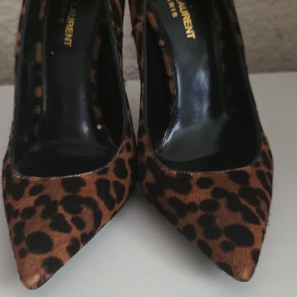 Saint Laurent Leopard Print Heels - Picture 2 of 5